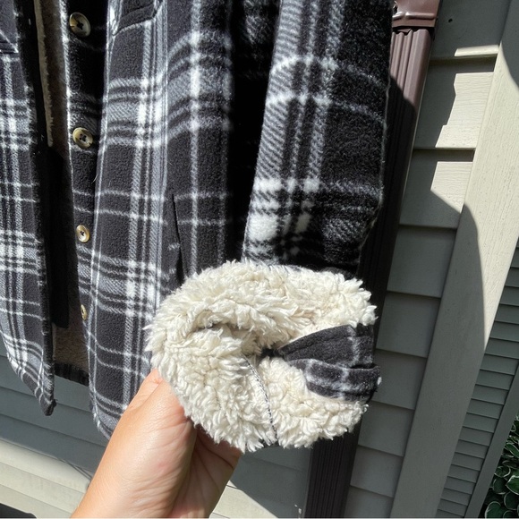 Cozy Flannel Button Down - Picture 4 of 5